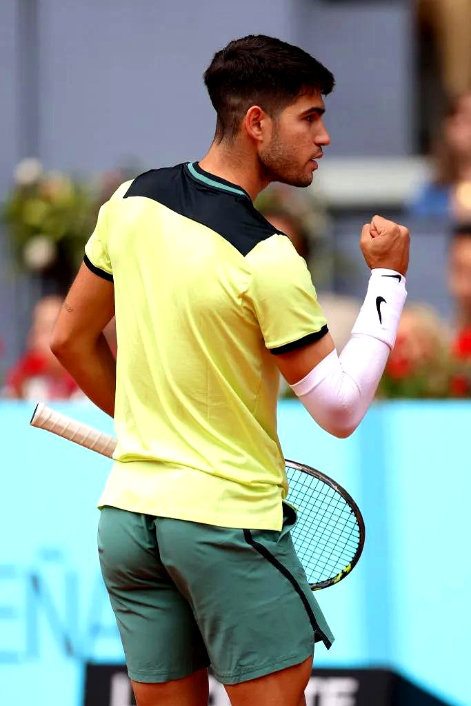 开云注册平台-窗口期NBA常规赛焦点战；萨克拉门托国王主帅复盘；更衣室稳定；赛程密集仍需轮换的简单介绍