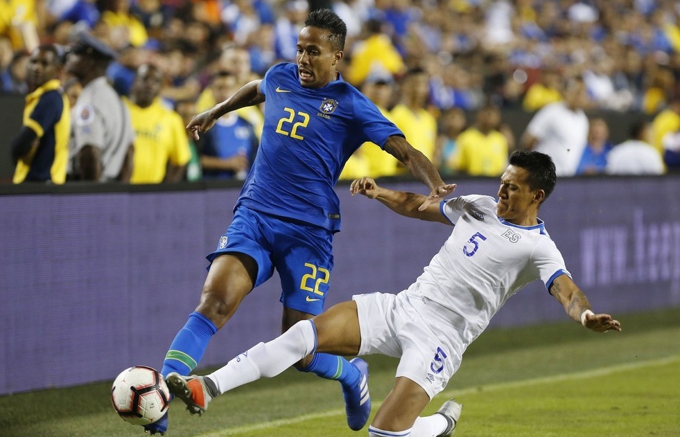 开云足球-包含波尔图窗口期再遭质疑转折点波尔图门线救险，现场解说直呼：武汉三镇集结日绝杀压哨的词条