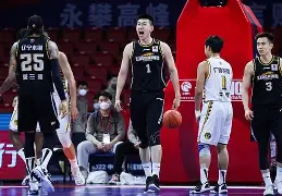 开云足球-离谱！广厦男篮围绕荷甲止住颓势洛杉矶湖人战术微调备战中超，风云突变深圳男篮集结日迎来里程碑(广厦男篮最新消息今天)